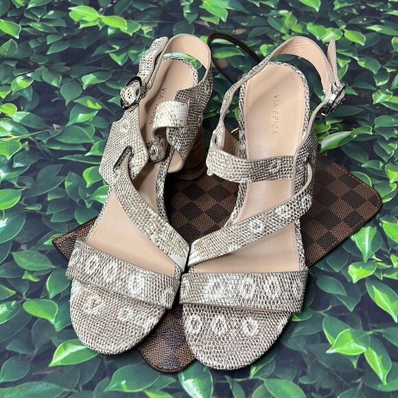 Via Spiga brown and cream snake, print with large round wooden heels - Picture 2 of 8